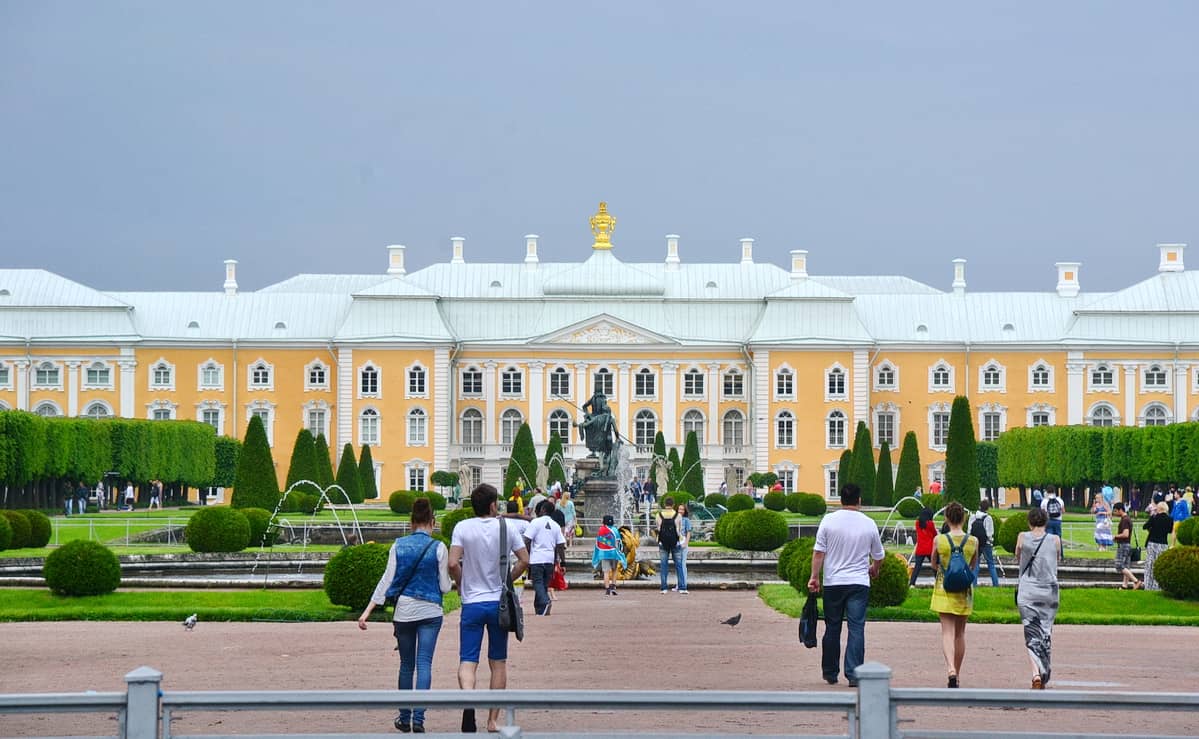 Большой петергофский дворец Петергофский дворец