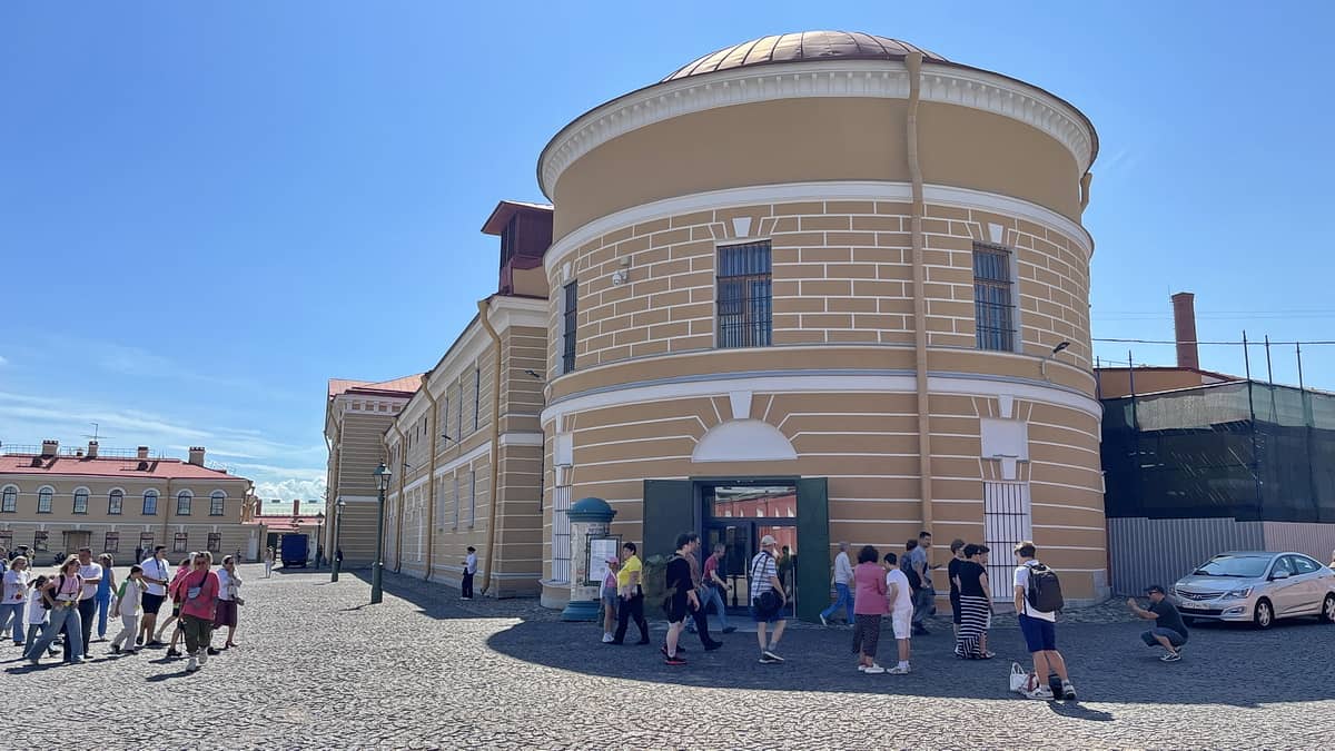Монетный двор в Петропавловской крепости Монетный двор в Петропавловской крепости