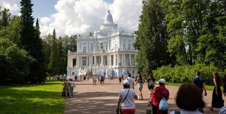 Фестиваль «Музыка балконов» в Ораниенбауме 18 июля и 1 августа