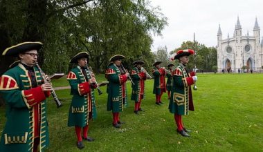 Семейный фестиваль «Открывая Александрию» в Петергофе 5 и 6 сентября